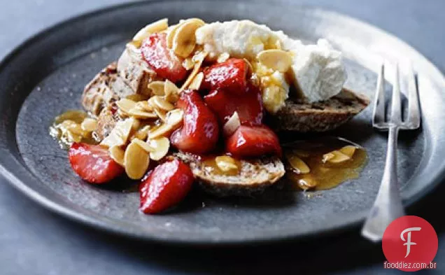 Strawberry brunch bruschettas