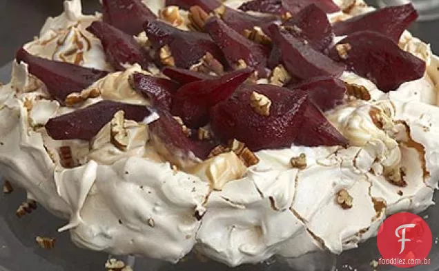 Merengue Pecan toffee com peras Cobertas