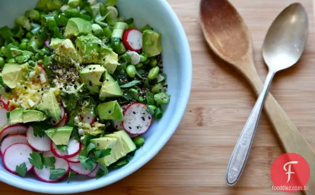 Salada De Abacate E Edamame
