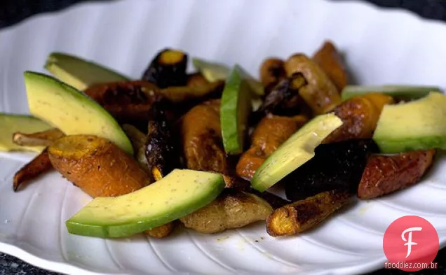 Salada De Cenoura E Abacate Assada