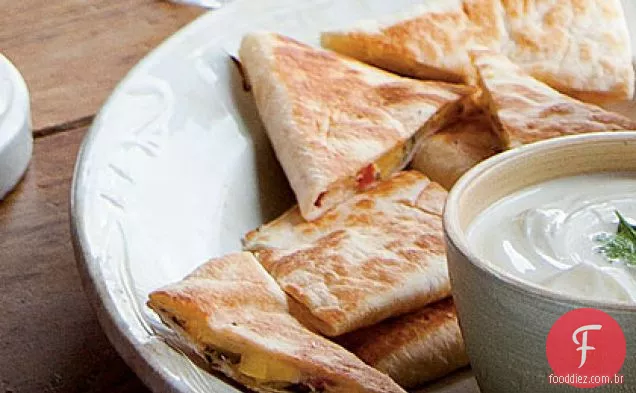Quesadillas De Abóbora De Verão Em Conserva