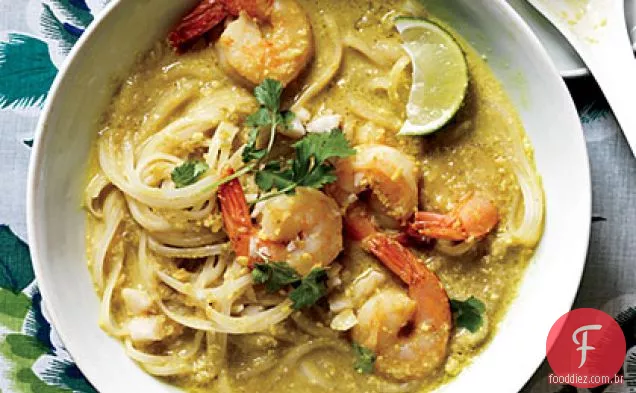 Coco Laksa com camarão