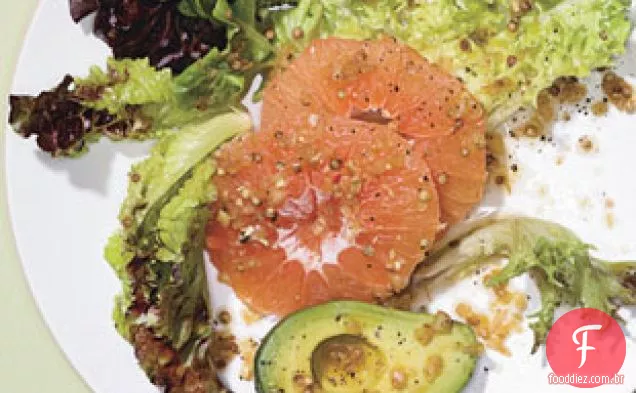 Salada De Abacate E Toranja Rosa Com Coentro
