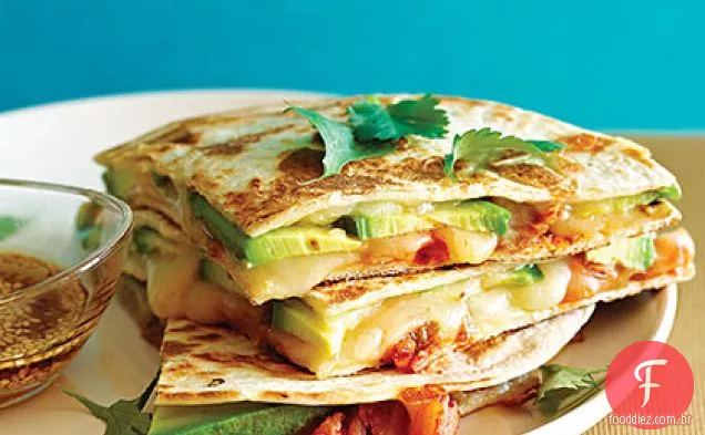 Quesadillas de Kimchi e abacate