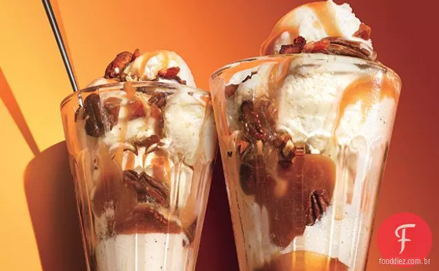 Sundaes Maple-Pecan com Bacon cristalizado