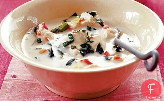 Frango com capim-limão e coco