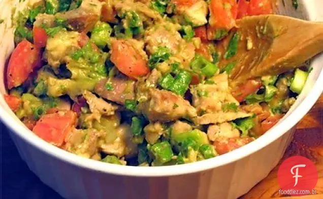 Saudável E Delicioso: Salada De Frango Com Abacate
