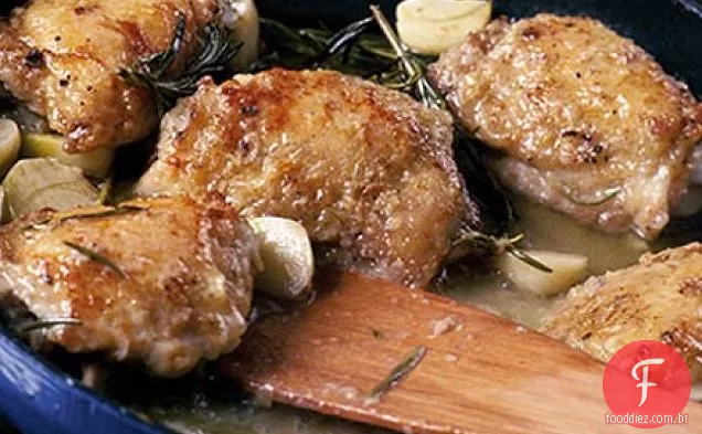 Frango com alecrim e alho