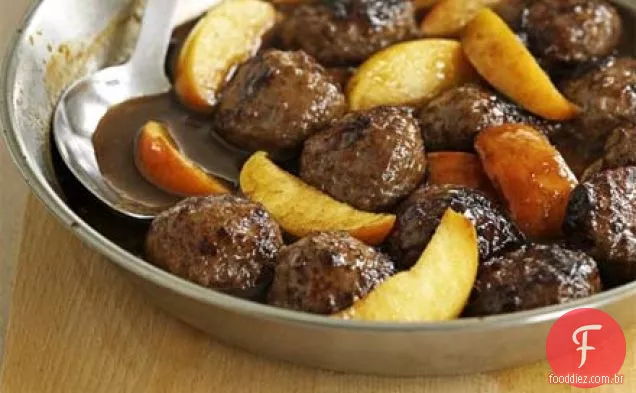 Almôndegas de porco frutadas
