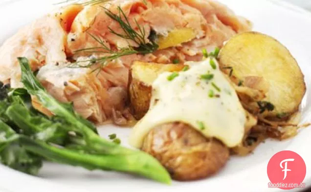 Lyonnaise de batatas novas