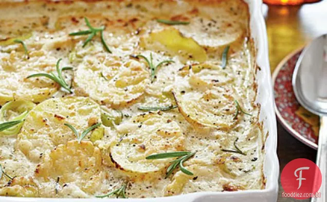 Batata-Alho-Poró Gratinado