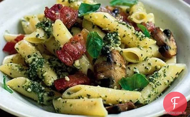 Massa de Bacon e cogumelos