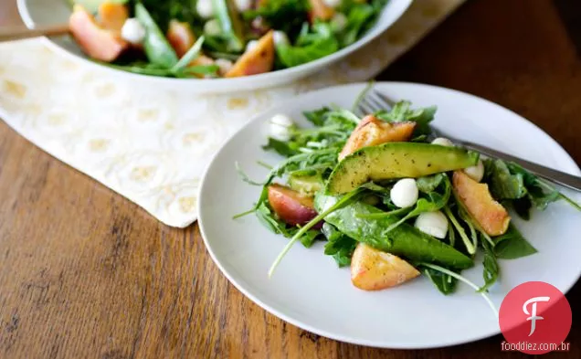 Salada Grelhada De Pêssego E Abacate