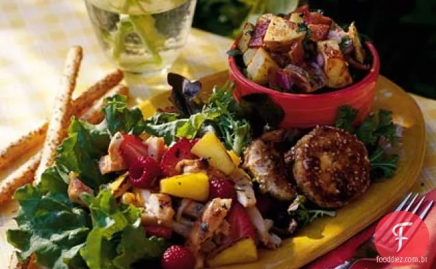 Salada de frango e frutas