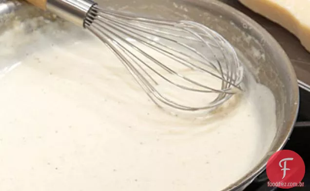 Molho De Queijo Parmesão