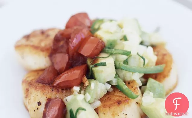 Vieiras com Salsa de abacate