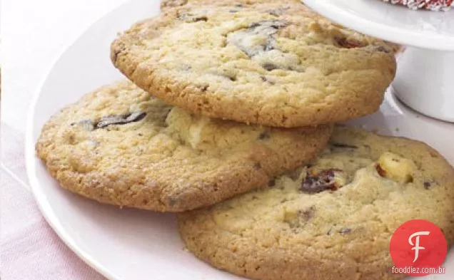 Biscoitos de cereja de chocolate pegajosos