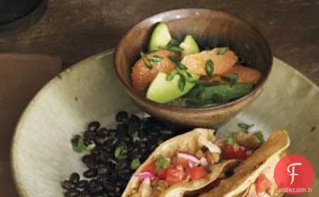 Tacos De Frango Com Receita De Salada De Abacate E Toranja