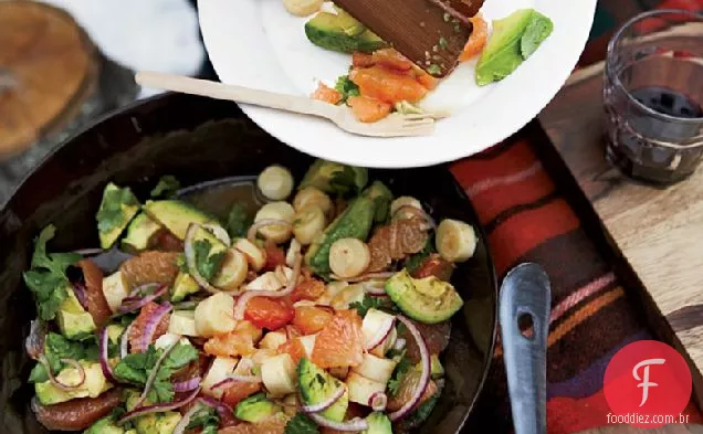 Abacate, toranja e corações de salada de Palma
