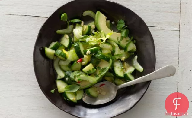 Salada De Pepino E Abacate