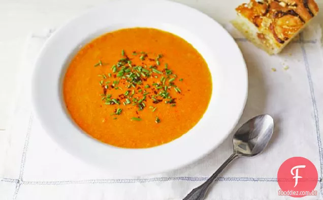 Sopa Cremosa De Pimenta Vermelha