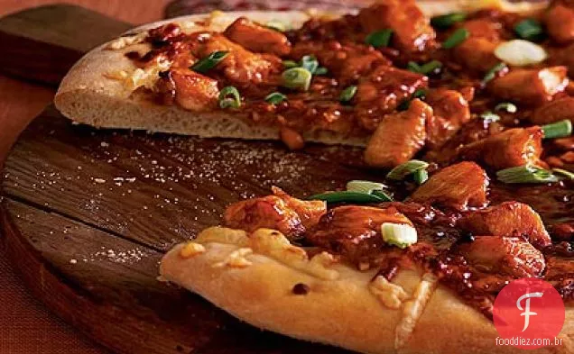 Malaysian Chicken Pizza