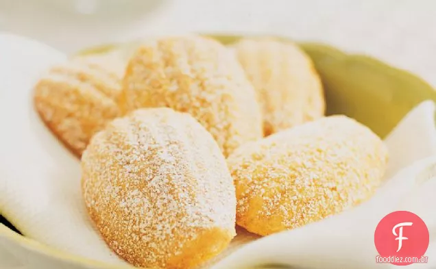 Madeleines Com Especiarias Alaranjadas