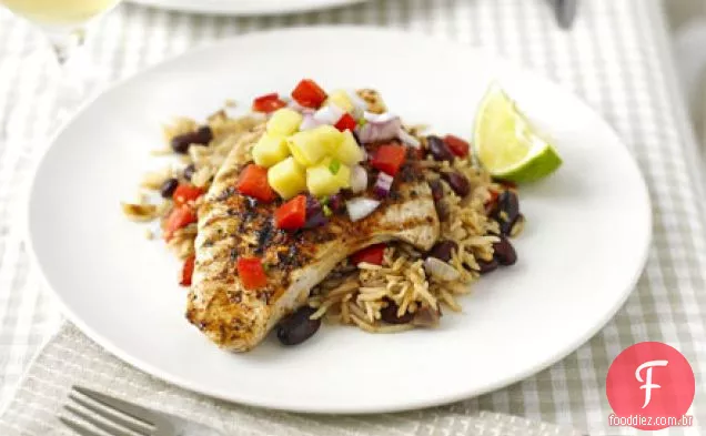 Cajun Peru bifes com salsa de abacaxi