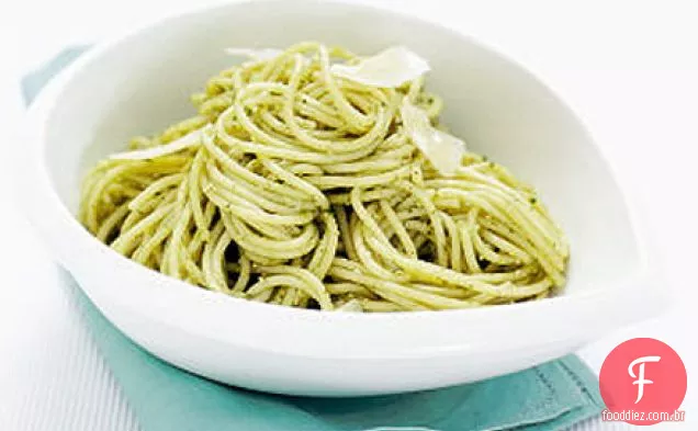 Pesto & parmesão espaguete
