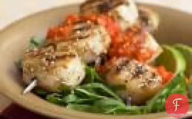 Vieiras de pimenta branca com molho de pimentão
