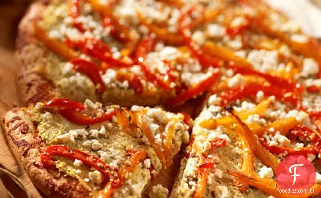 Pizza de alcachofra e pimenta vermelha