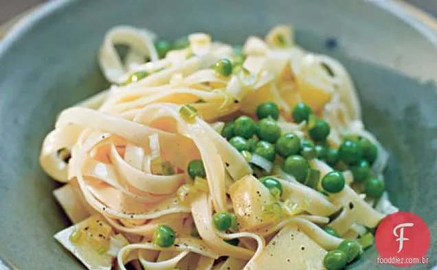 Macarrão Com Ervilha-Doce E Batata