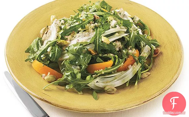 Salada de rúcula, erva-doce e Damasco