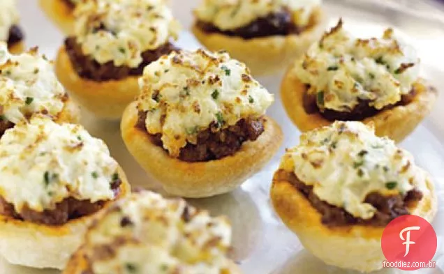 Mini Chilli Beef pies