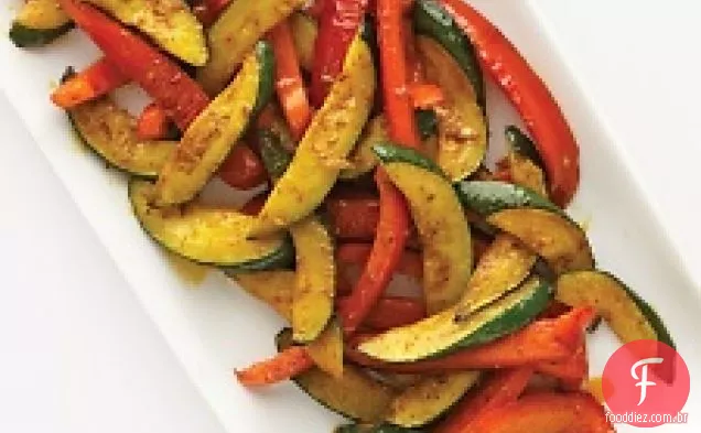 Abobrinha, Pimentão E Pasta De Curry