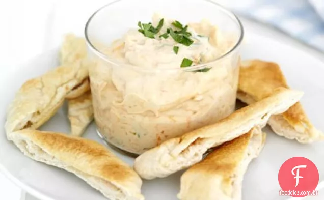 Hummus de cenoura com dippers pitta