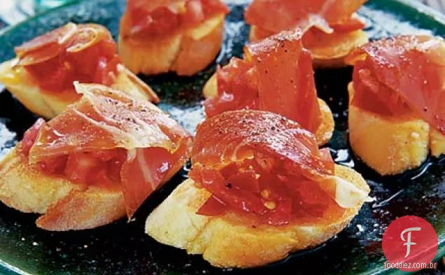 Pão de tomate espanhol com jamón Serrano