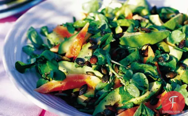 Salada de abacate exótica