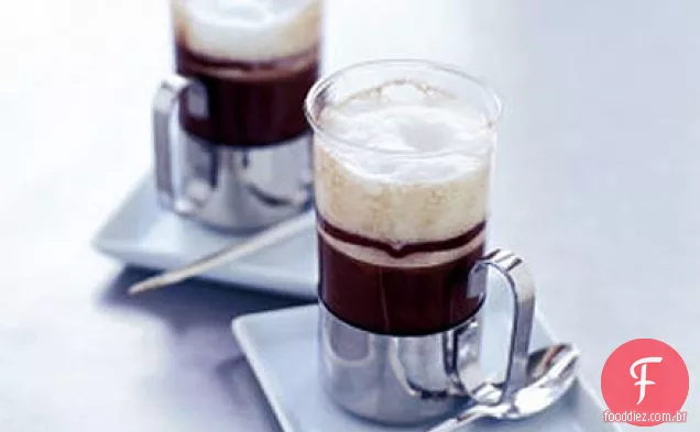 Bicerin - café e bebida com chocolate