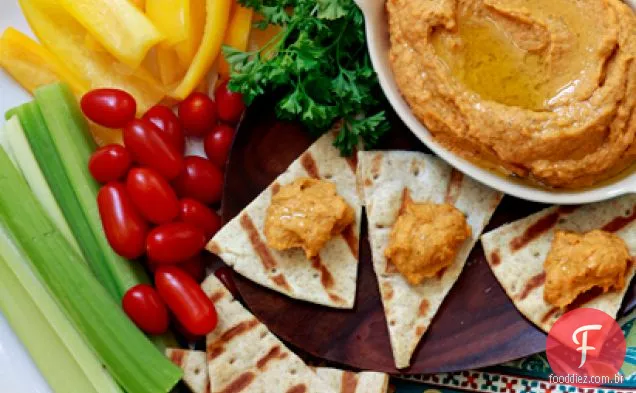 Hummus De Pimentão Vermelho Assado
