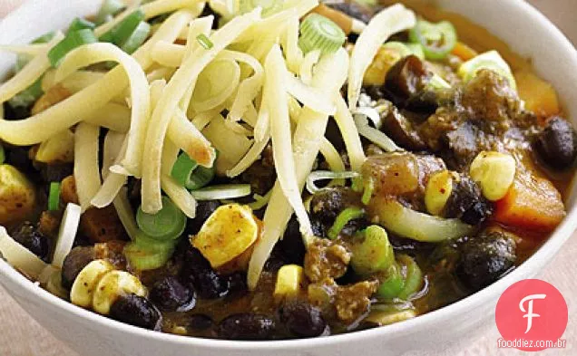 Chili de carne do sudoeste com milho