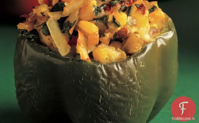 Pimentas recheadas com milho, pimenta e queijo