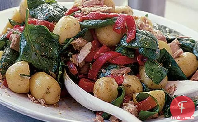 Salada Nova de batata, atum e espinafre