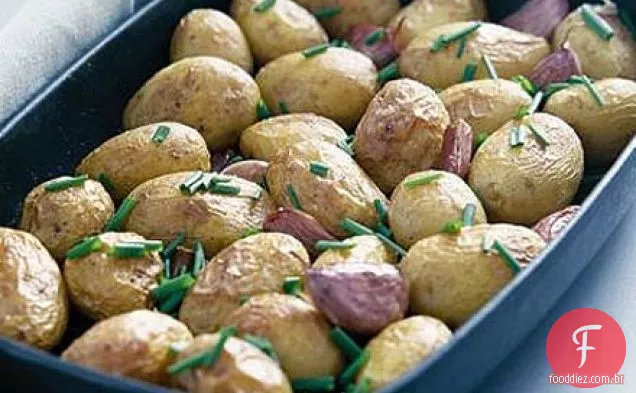 Roasties com alho e cebolinha