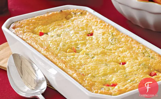Pudim de milho com cebolinha e pimenta vermelha