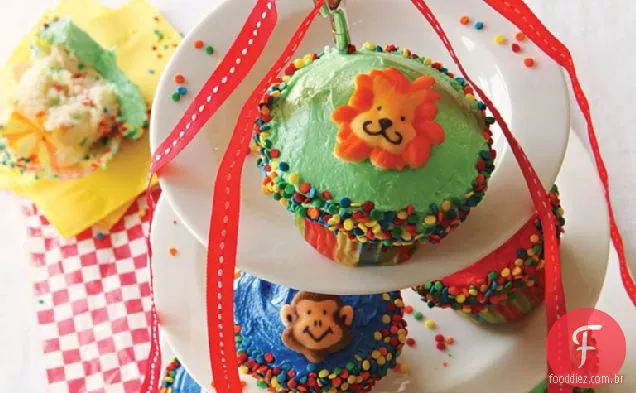 Sob o topo Grande Cupcakes