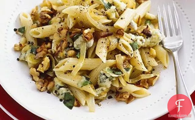 Macarrão com queijo azul