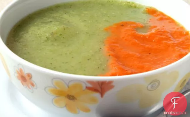 Sopa de abobrinha e erva-doce com purê de pimenta vermelha assada