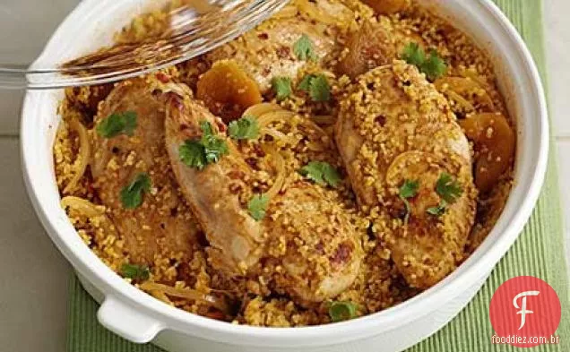 Harissa-frango temperado com trigo bulgur