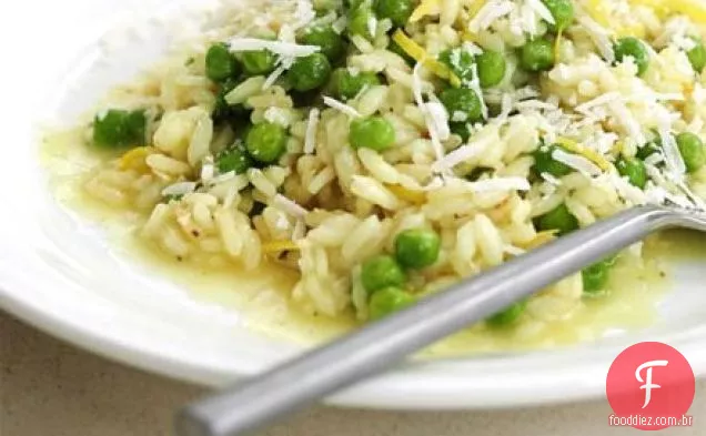 Risoto de limão e ervilha